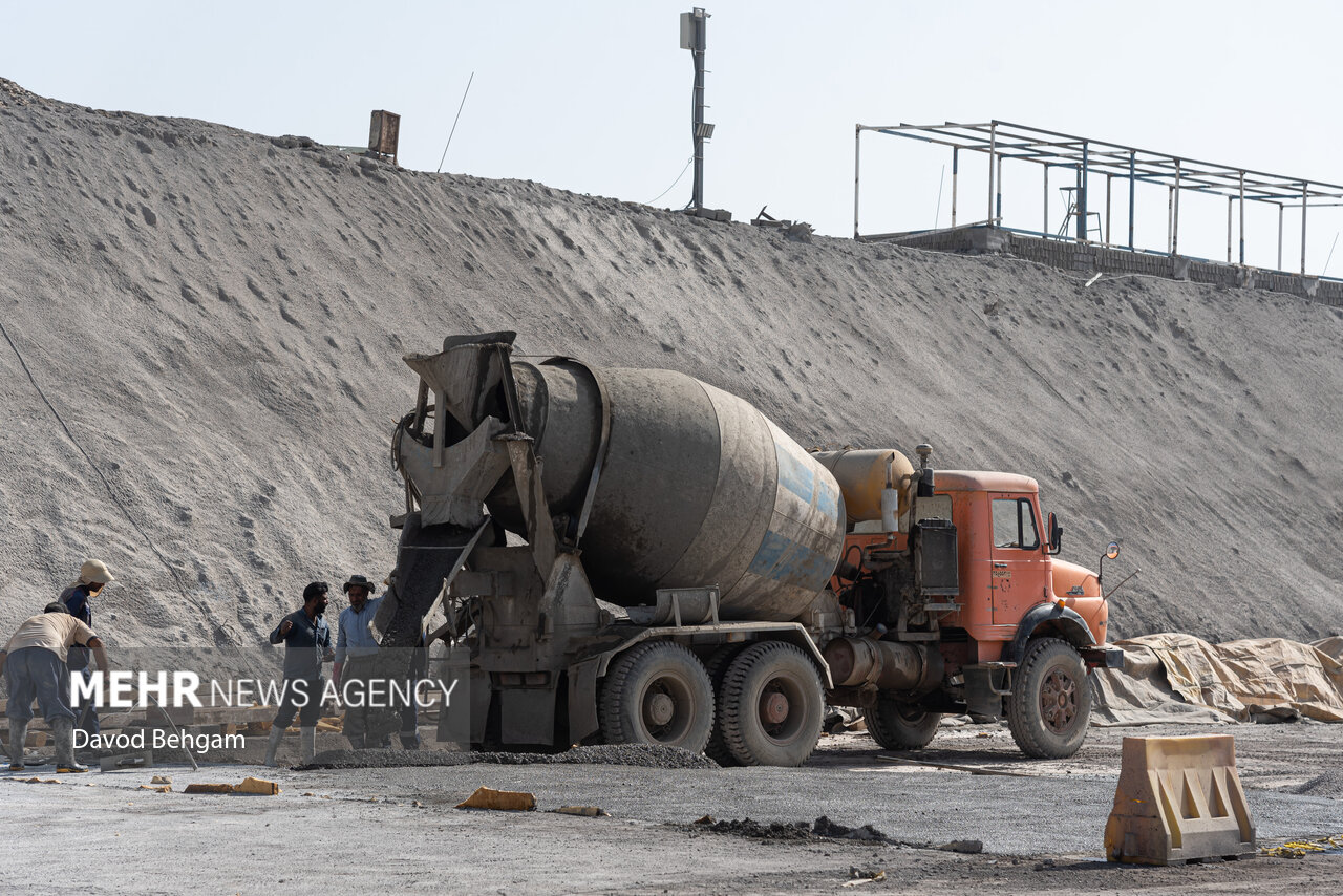 پروژه تونل در حال احداث انتقال آب هزارمسجد به مشهد