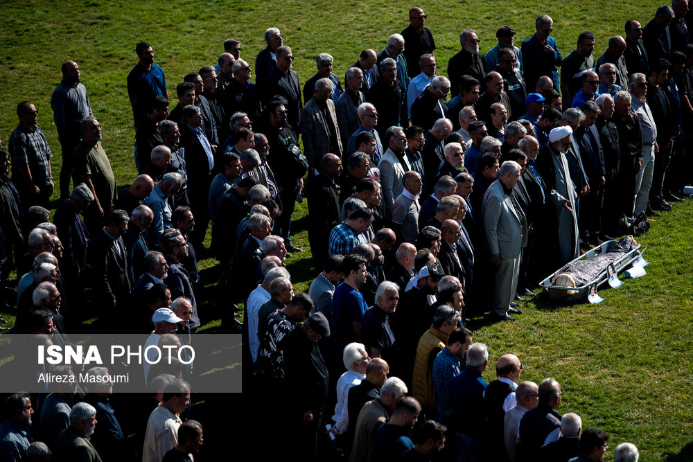 عکس/ مراسم تشییع پیکر «اکبر کارگرجم»