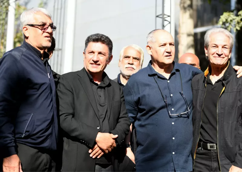 قلعهنویی در آغوش ستارگان نسل طلایی