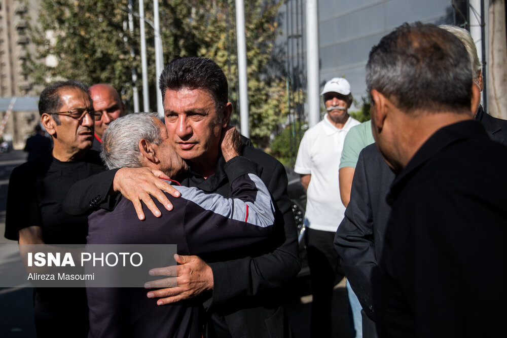 عکس/ مراسم تشییع پیکر «اکبر کارگرجم»