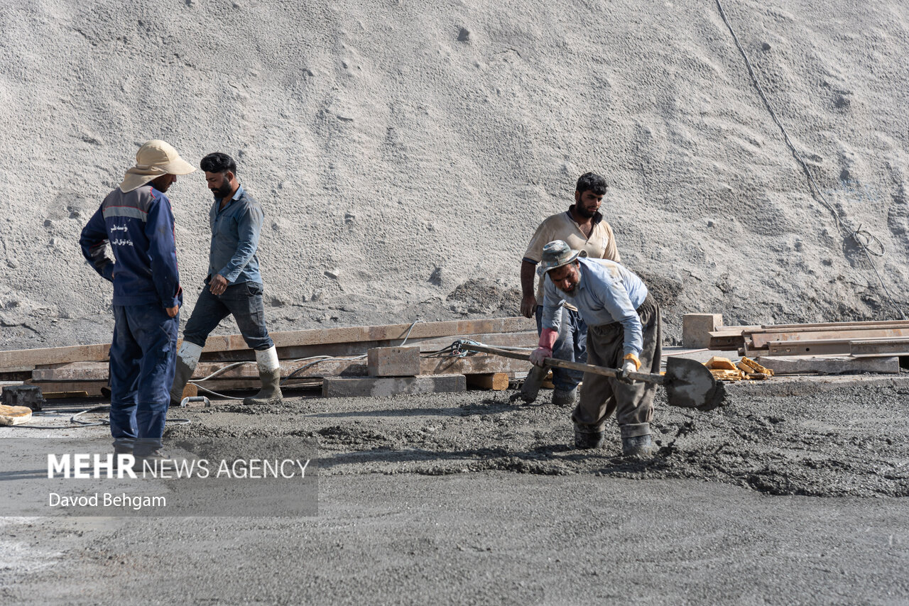 پروژه تونل در حال احداث انتقال آب هزارمسجد به مشهد