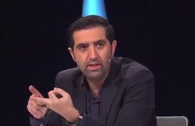 آجورلو: کسانی که انگ شرقدوستی به رئیس مجلس میزنند، اشتباه میکنند