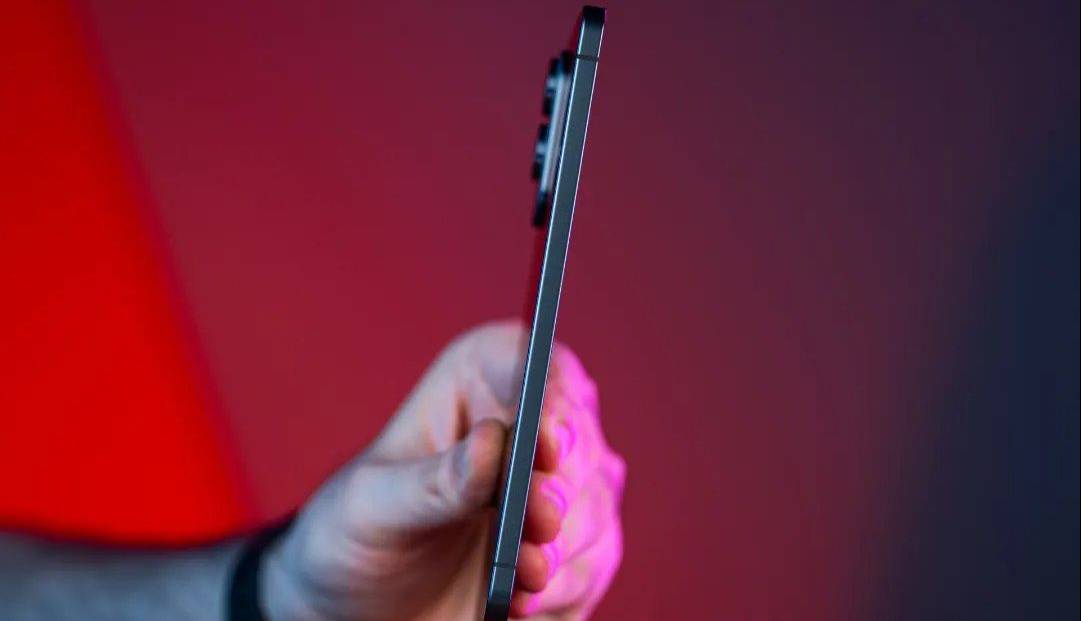 ظاهرا توسعه گلکسی اس ۲۶ اج هنوز لغو نشده است