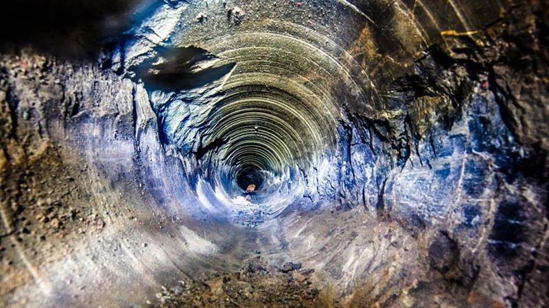 اینجا «ورودی جهنم» است / رازهای نهفته در عمیق‌ترین چاه جهان