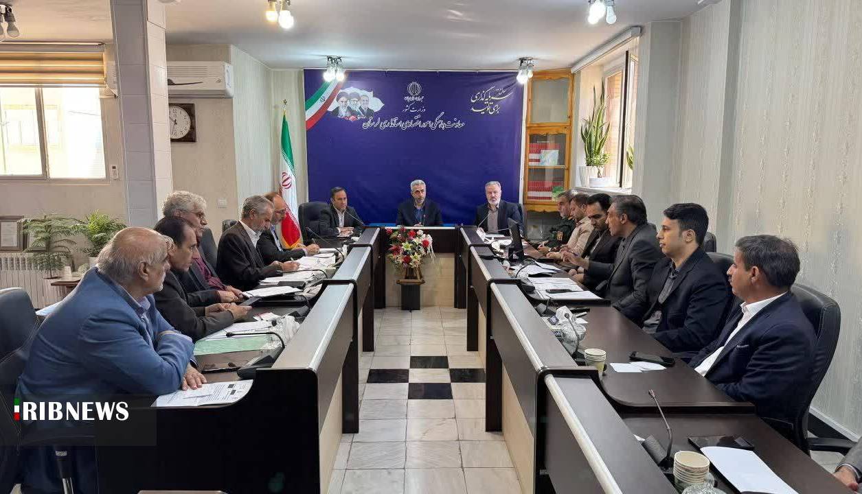 معاون استاندار لرستان: با اخلالگران بازار برخورد میشود