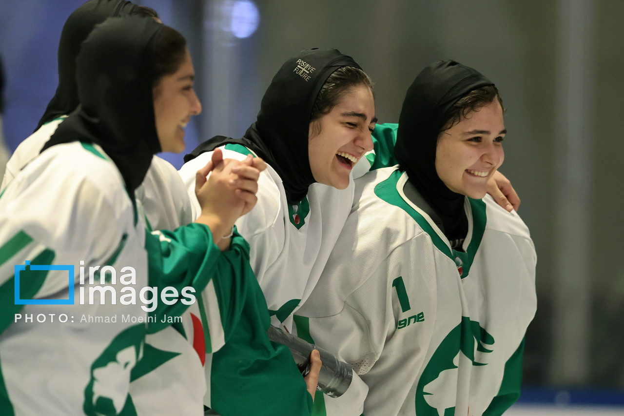  فینال لیگ هاکی روی یخ دختران 