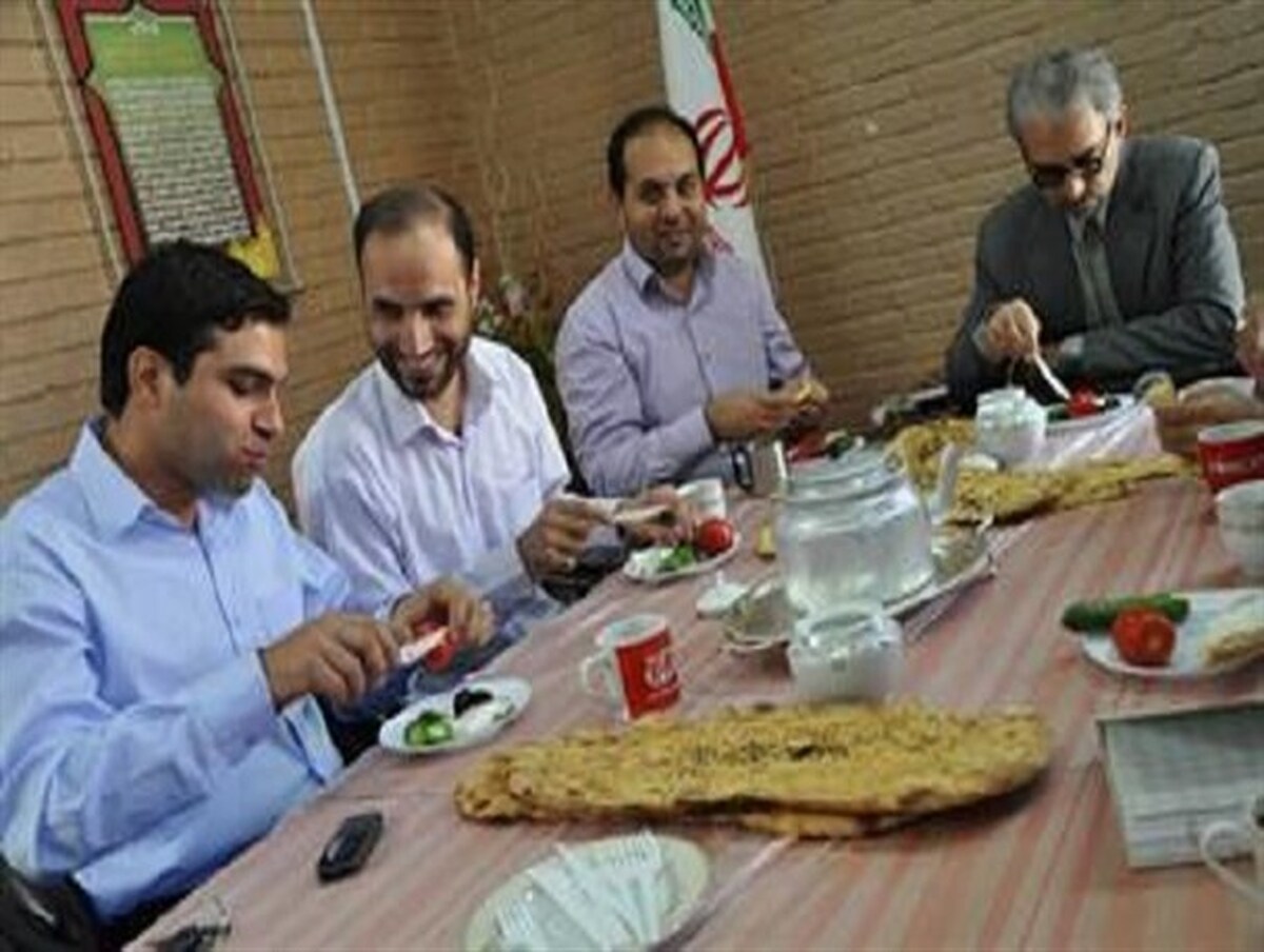 صرف صبحانه در ساعات اداری ممنوع شد!