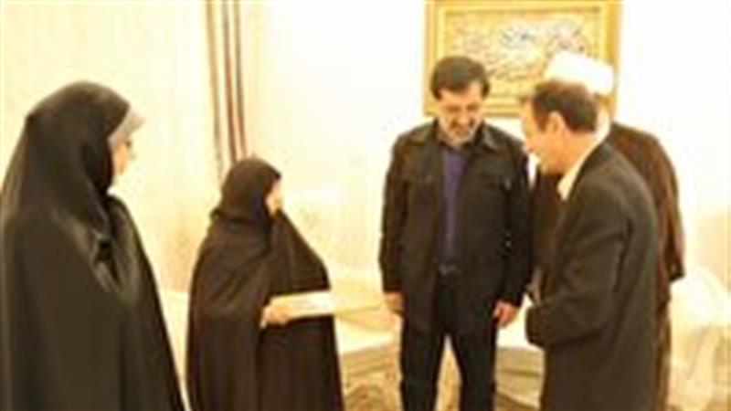 تجلیل از همسران فداکار جانبازان قم