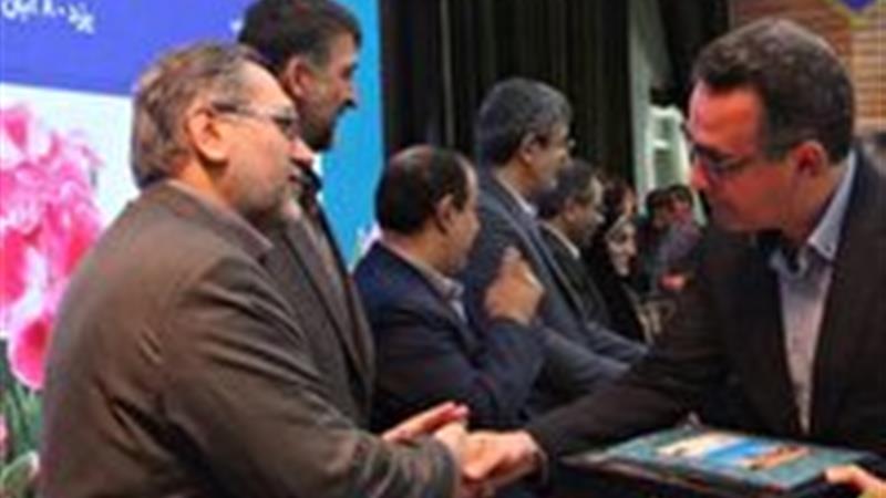 تجلیل از ۲۴۰ بهورز سلامت در یزد