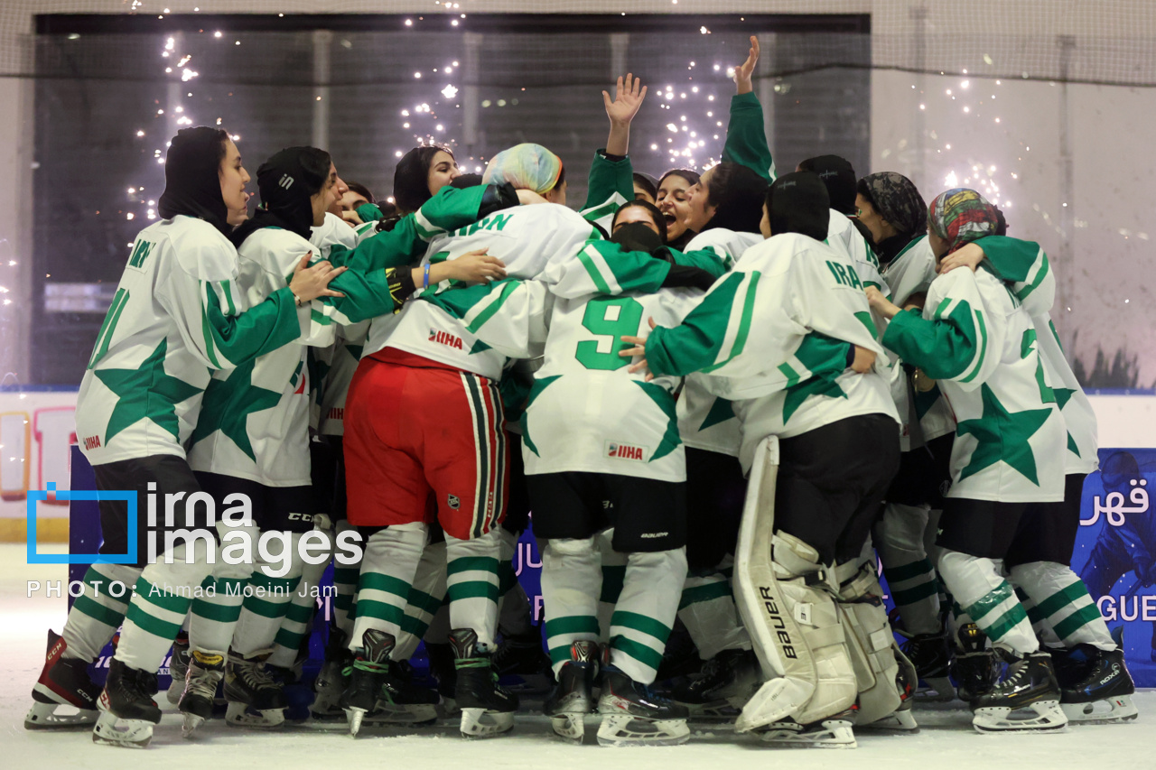 فینال لیگ هاکی روی یخ دختران 