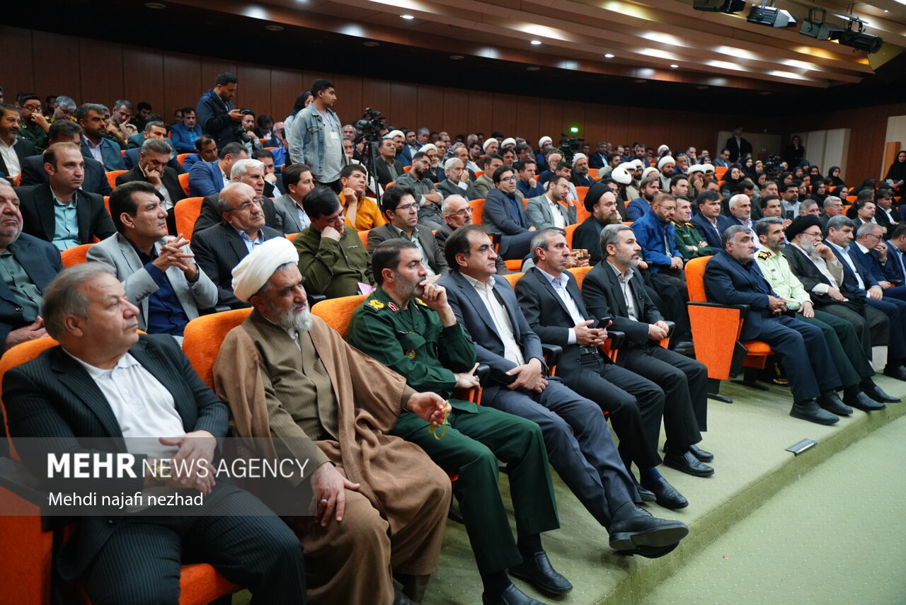 اختتامیه دومین کنگره ملی بزرگداشت آیت‌الله ملک‌حسینی در یاسوج