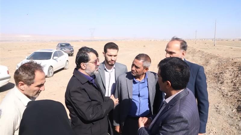 زمین برای ساخت ۲ نیروگاه خورشیدی قم در کمتر از یک روز واگذار شد