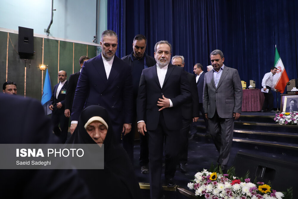 بیست‌وهفتمین جشنواره خیرین مدرسه‌ساز آذربایجان شرقی با حضور عراقچی