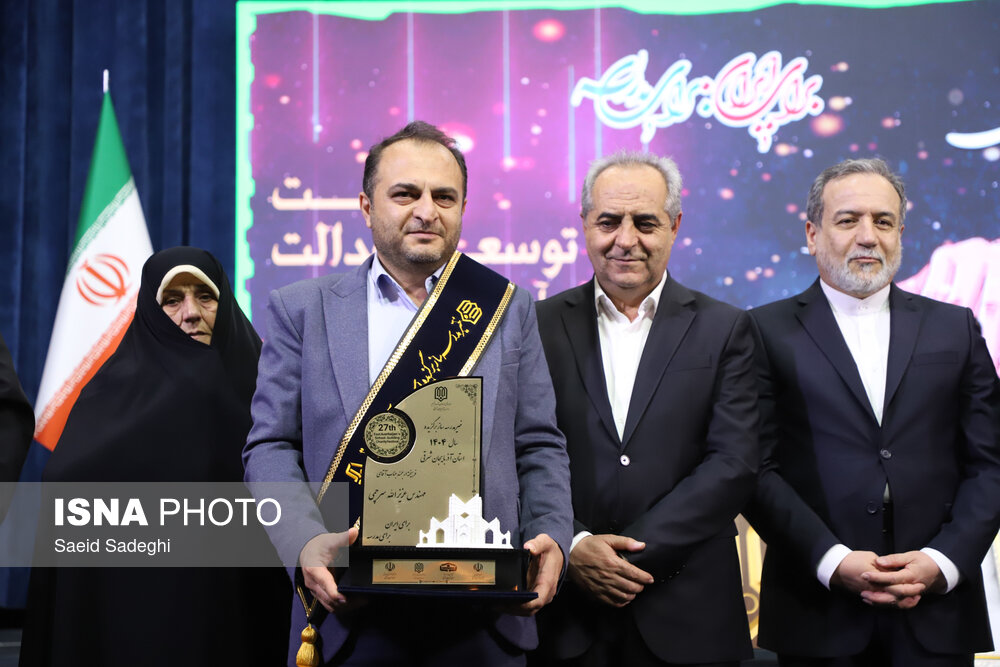 بیست‌وهفتمین جشنواره خیرین مدرسه‌ساز آذربایجان شرقی با حضور عراقچی