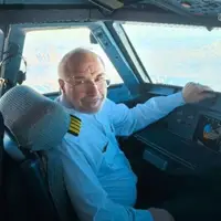 قالیباف؛ خلبان پرواز تهران _ بجنورد 