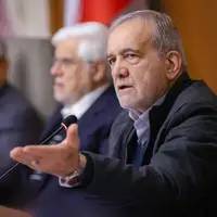 کیهان: مخاطب «بایدها» خود دولت است، امور کشور با «شعار» پیش نمی‌رود