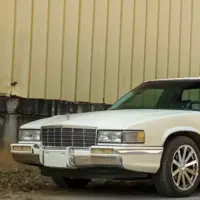 تبدیل سدان کادیلاک دویل به وانت حمل گل!  