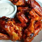 ترکیب بال کریسپی با یک سس بی‌نظیر