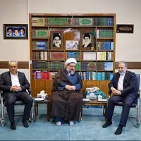 عراقچی به دیدار نماینده ولی فقیه در آذربایجان شرقی رفت