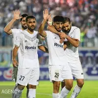 ملوان با ۵ غایب برابر ذوب آهن صفآرایی میکند