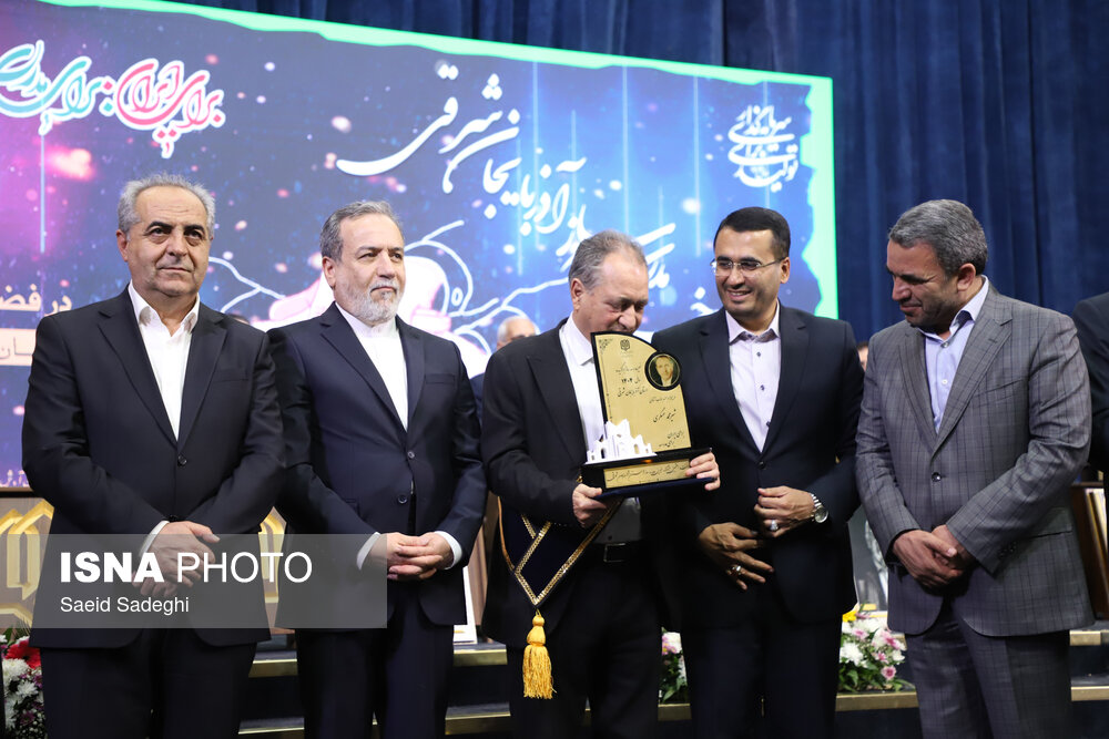 بیست‌وهفتمین جشنواره خیرین مدرسه‌ساز آذربایجان شرقی با حضور عراقچی