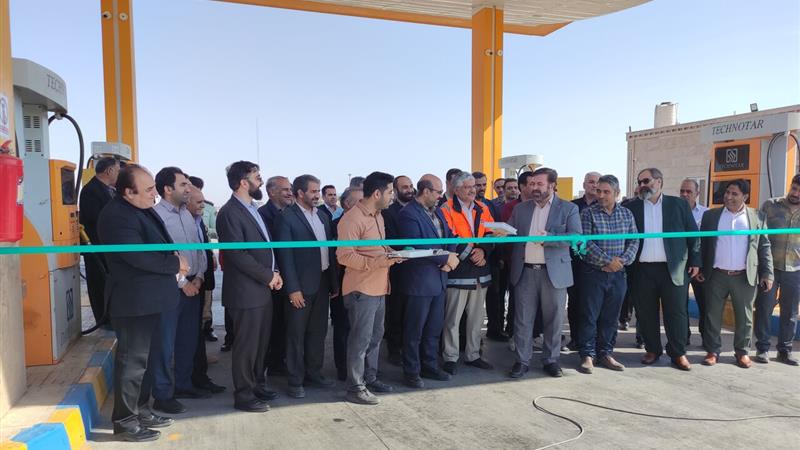 بهره‌برداری از هفتاد و سومین جایگاه سوخت مایع در قم