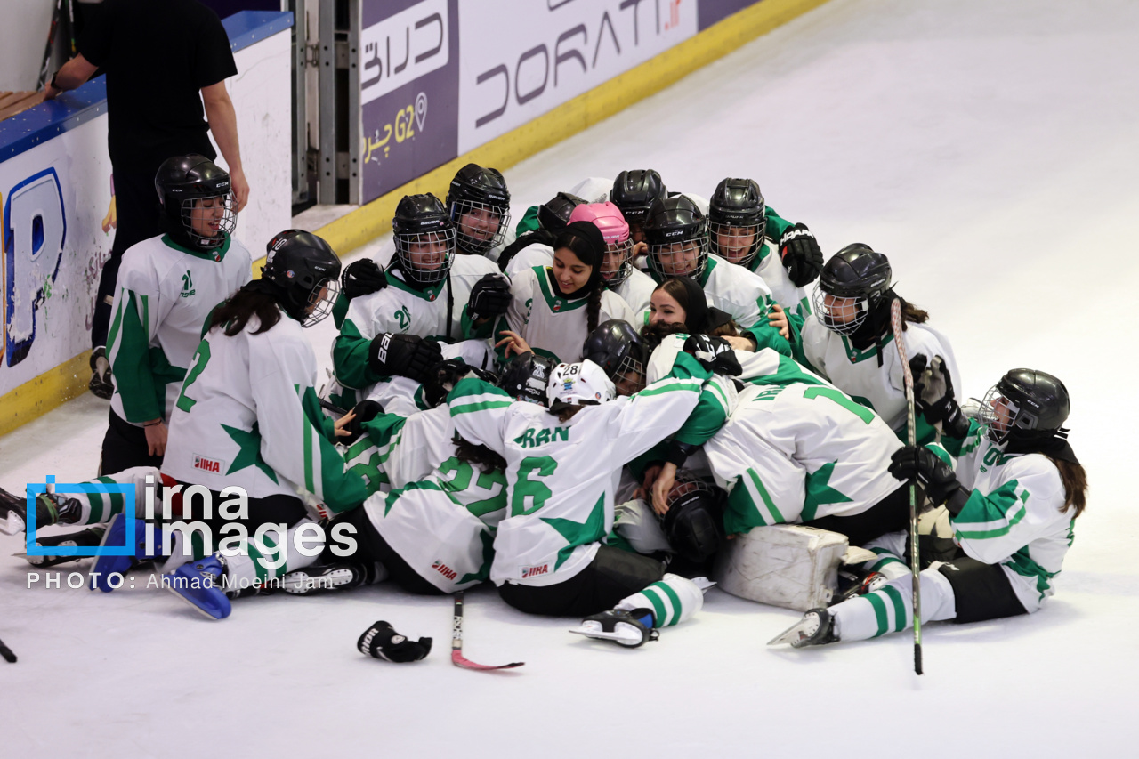  فینال لیگ هاکی روی یخ دختران 