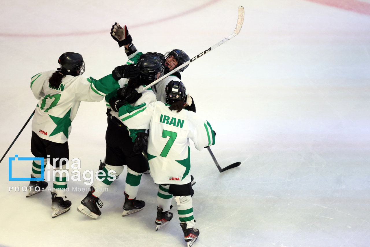  فینال لیگ هاکی روی یخ دختران 