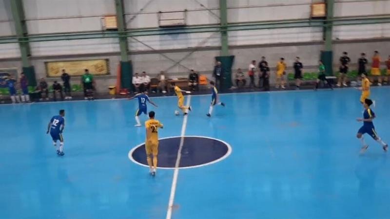 پاریزهر کردستان با شکست برابر وفا شمس، قعرنشین جدول شد