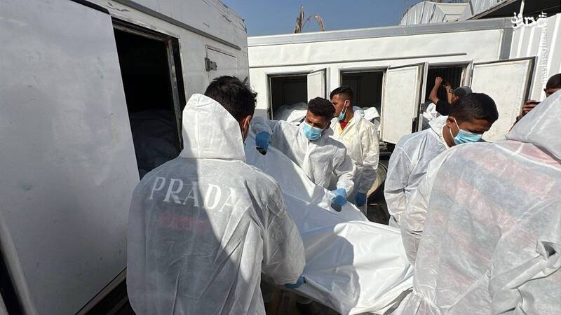 تحویل پیکرهای ۳۰ شهید فلسطینی در چارچوب توافق تبادل اسرا