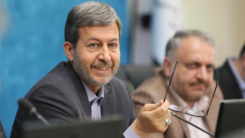 استاندار اصفهان: رفع مشکلات اصفهان با همدلی مردم در حال پیگیری است