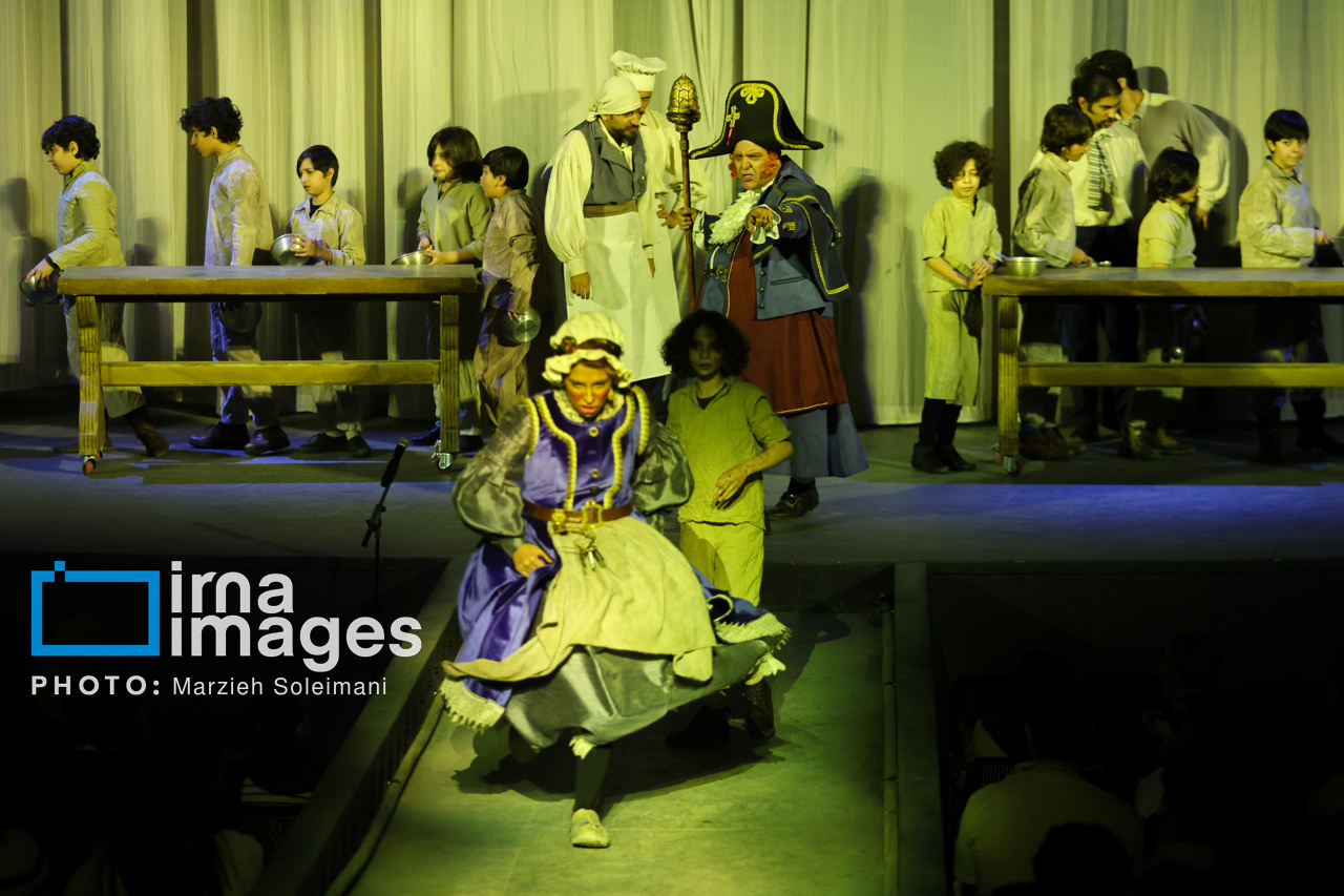 نمایش موزیکال «الیور توئیست»