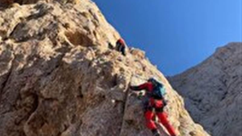 نجات مرد ۵۱ ساله در ارتفاعات کوه سالوک اسفراین