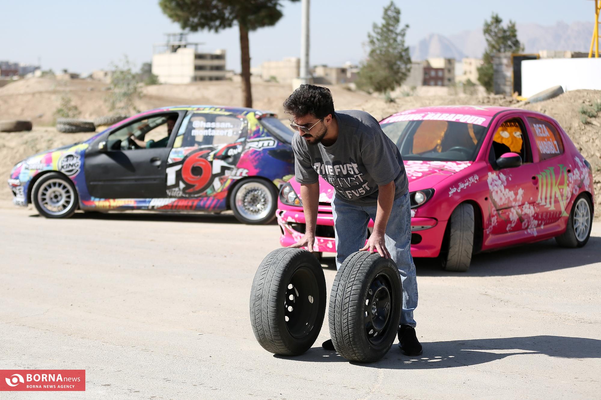 مسابقات اتومبیل رانی بانوان در اصفهان