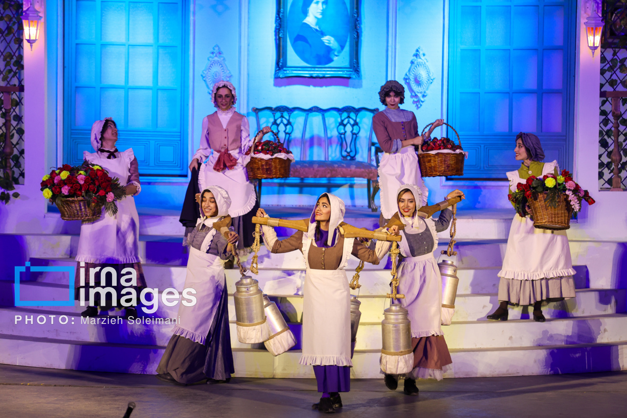 نمایش موزیکال «الیور توئیست»