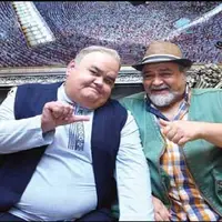 شوخی منشوری اکبر عبدی با محمدرضا شریفینیا در پشت صحنه «اخراجی ها ۲»