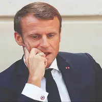 ماکرون در آستانه عنوان «نامحبوبترین رئیسجمهور تاریخ فرانسه» قرار گرفت
