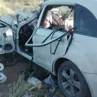 حادثه واژگونی تویوتا کمری در پل رسالت همدان با ۲ جان باخته