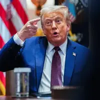 ترامپ: در حال حاضر به انجام حملات داخل ونزوئلا فکر نمیکنم