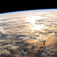 خاموش کردن خورشید، راه نجات نیست، راه فاجعه است!