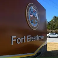 انتقال مقامات ارشد آمریکایی به پایگاه های نظامی پس از ترور چارلی کرک