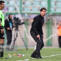 چه امکاناتی دادهاید که انتظارات بیهوده دارید؟ / هیچوقت برای ماندن در فوتبال دست به کار غیراخلاقی نمیزنم