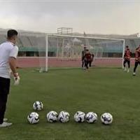 جدال حساس استقلال و آلومینیوم برای صدرنشینی