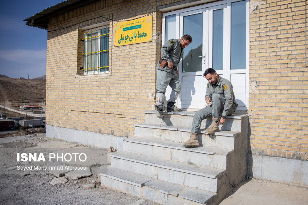 محیط‌بانان در پارک ملی تندوره