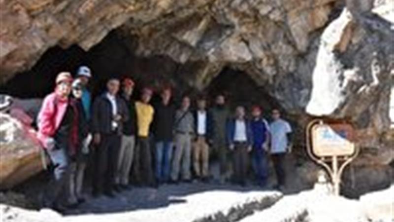 ورود گردشگران به غار یخ مراد ممنوع است