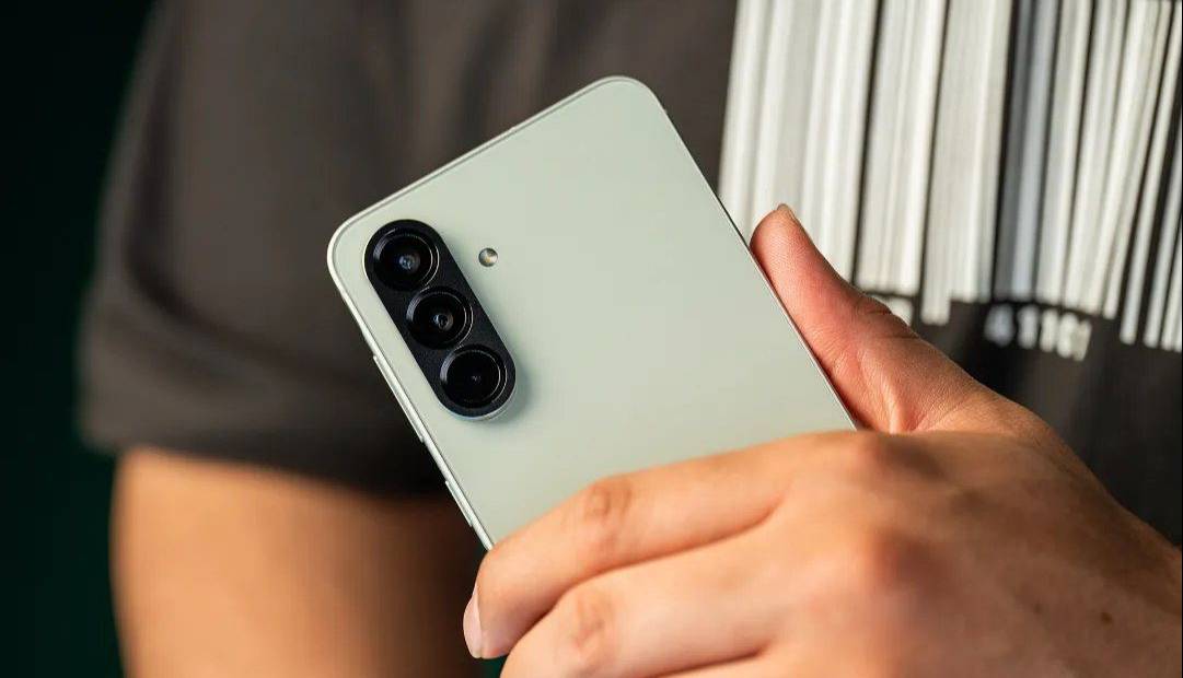 اولین نشانهها از گلکسی A57 سامسونگ رؤیت شد