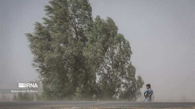 وزش باد در زنجان شدت میگیرد