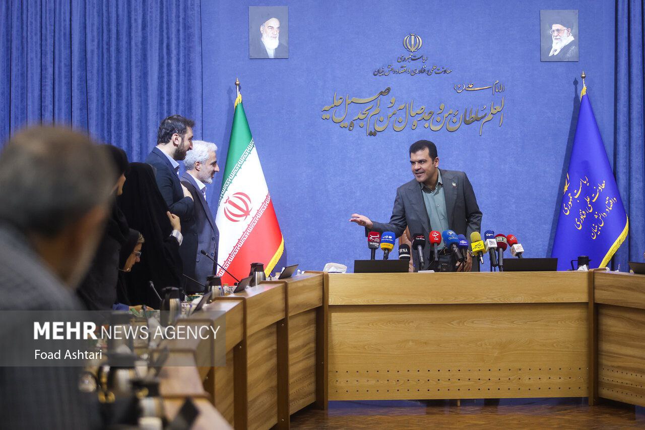  نشست خبری معاونت علمی رئیس جمهور