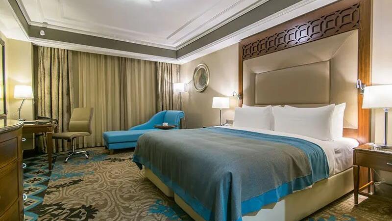 افتتاح مجموعه اقامتی ویژه ایثارگران در اراک با حضور استاندار مرکزی