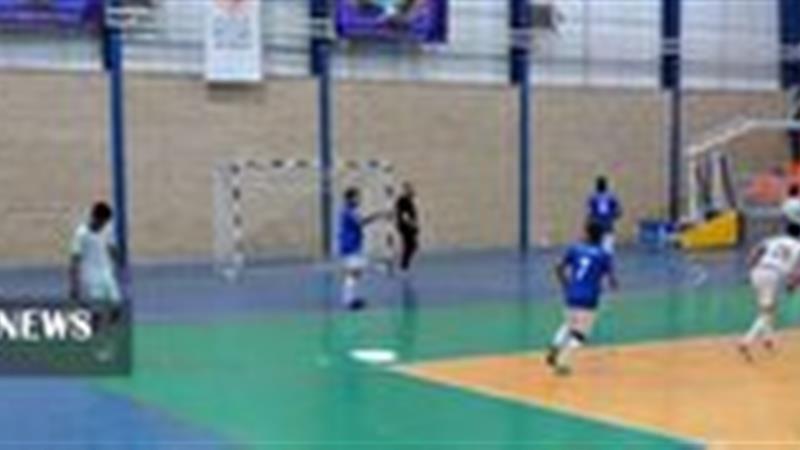 آغاز مسابقات لیگ دسته یک فوتسال کارکنان بنیاد مسکن در سنندج